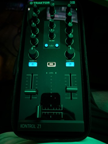 Native instruments traktor - instruments,